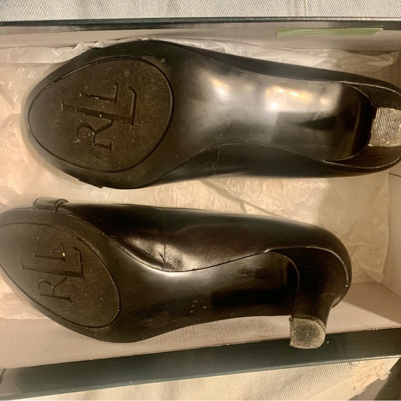 Heels - Picture 2 of 5